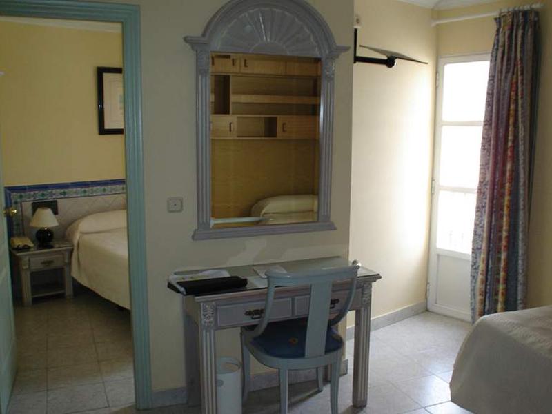 1517961D525B36E34FA041A5854B2DB6