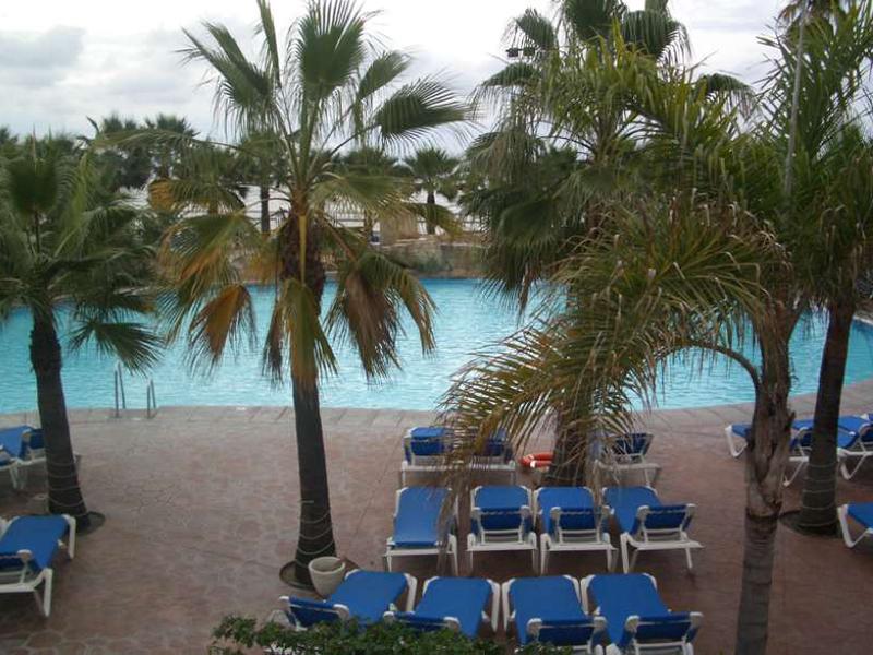 0B3C45B1568DC4FD59FE58C8F779127E