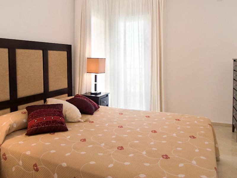 CF0835E4B5EE6D62B2AF76274D7383A9