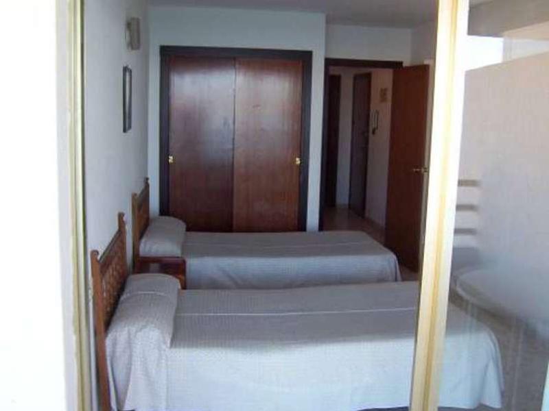 D8E41DE44A384D261E8DC80C181E3668