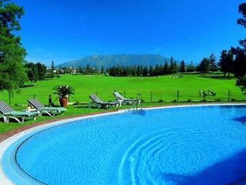 BC21E885F5F10695546F561B3A2DDE91