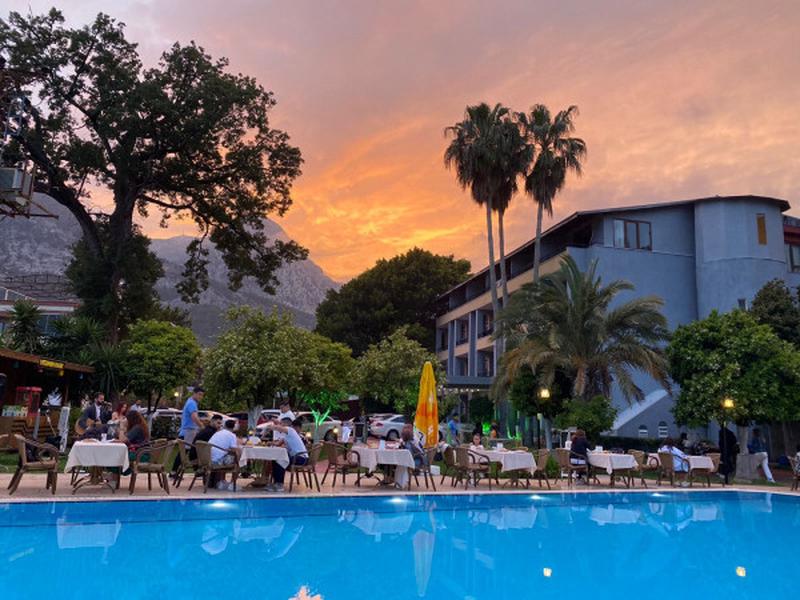 8A0BDCEC0409D3BED8EC0D1DACCF9858