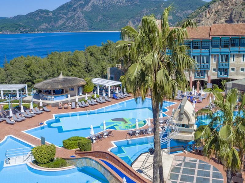 B3D7E35C16C4DB812643E14DCA4A8687