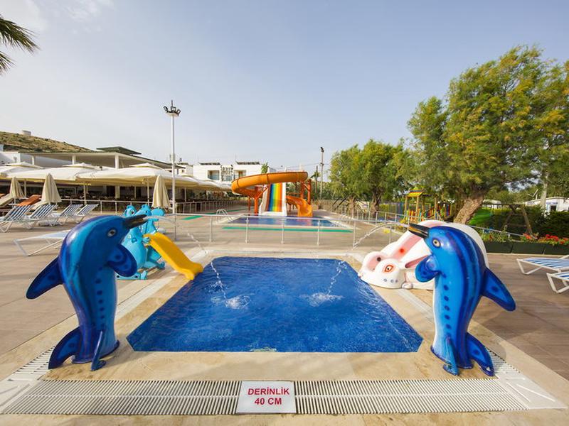 1A717AEBF5CCE0AD7D481F16CCFFED94