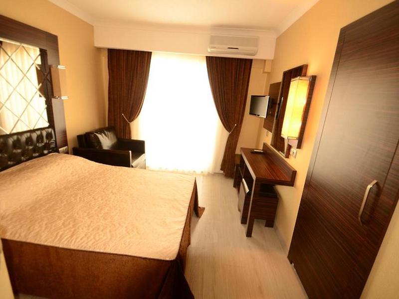 687EC02D4F4480370FFAA1AE73CBD44D