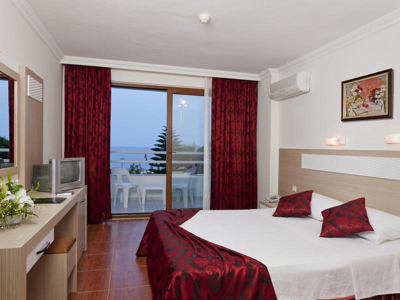 876705F03CD578F21E45805A9D548053