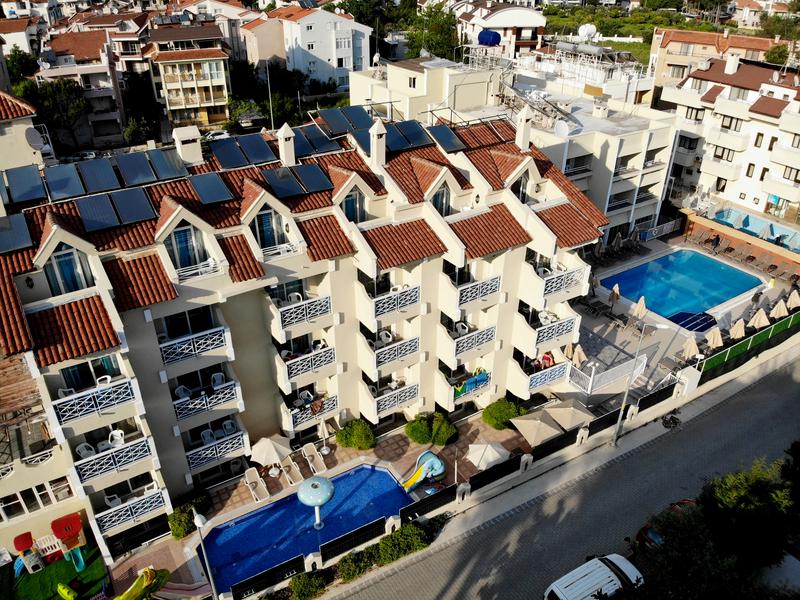 13C68BF164E300C77F9AF14FF7BDEC1F