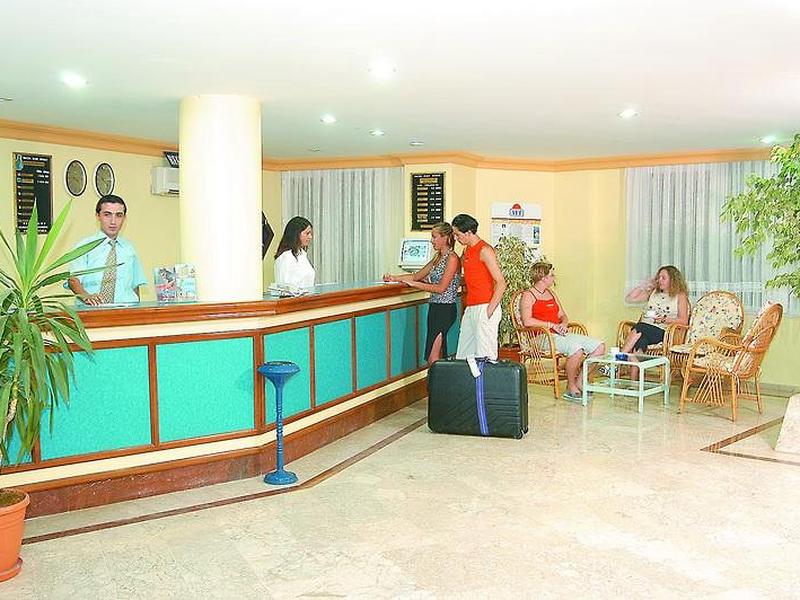 055CC5A83EF85353546CD888CD1037C3