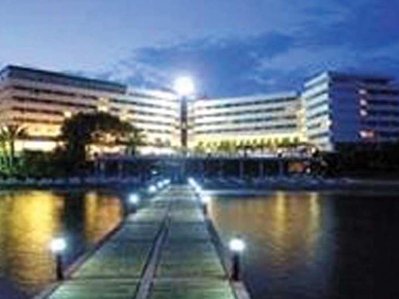 D7BC360C59789036B9ADC7928F6CFCC1