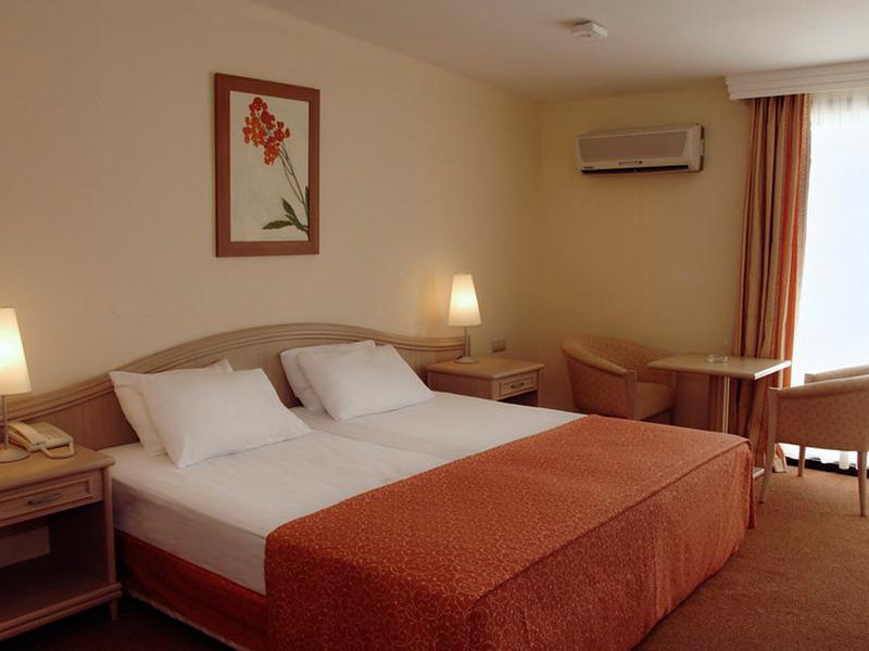 6BC8A9F3052E7D079B39C73CF629636B