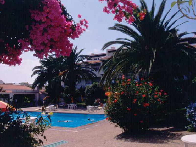 171C523F9FE1ABE73F232CABF2D43922