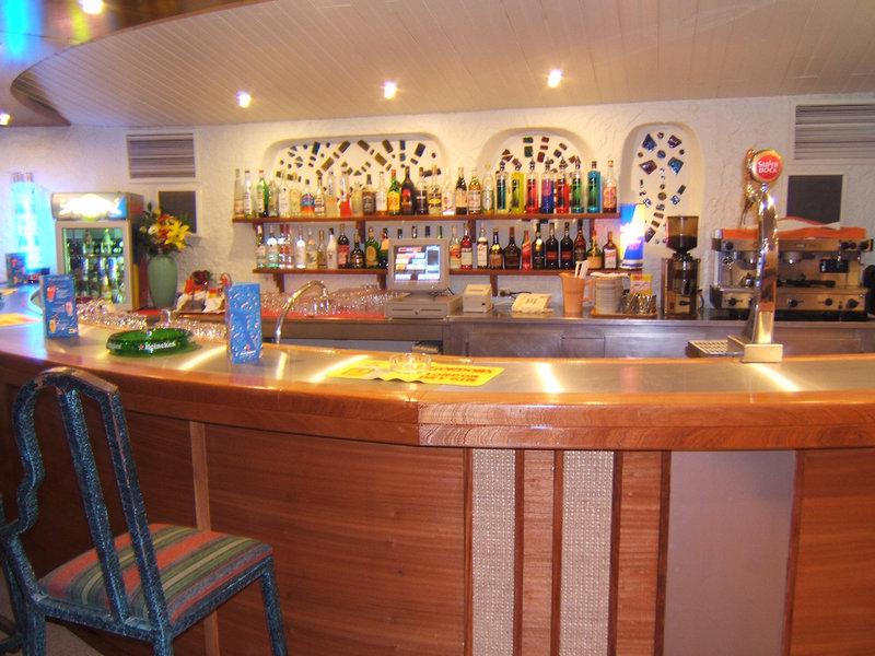 E58DFA7659DC00E60A3E036B022DEE4D