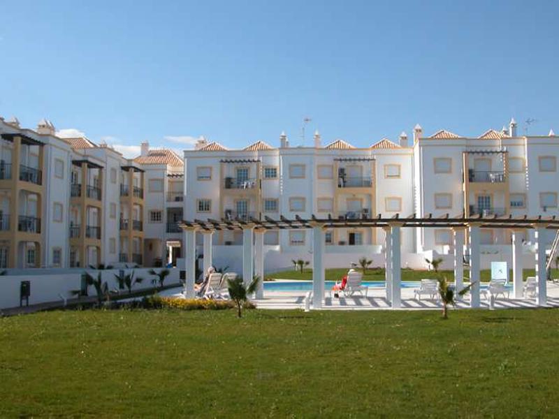 9DC1DDAAA42B2916A8E5418C7386235E