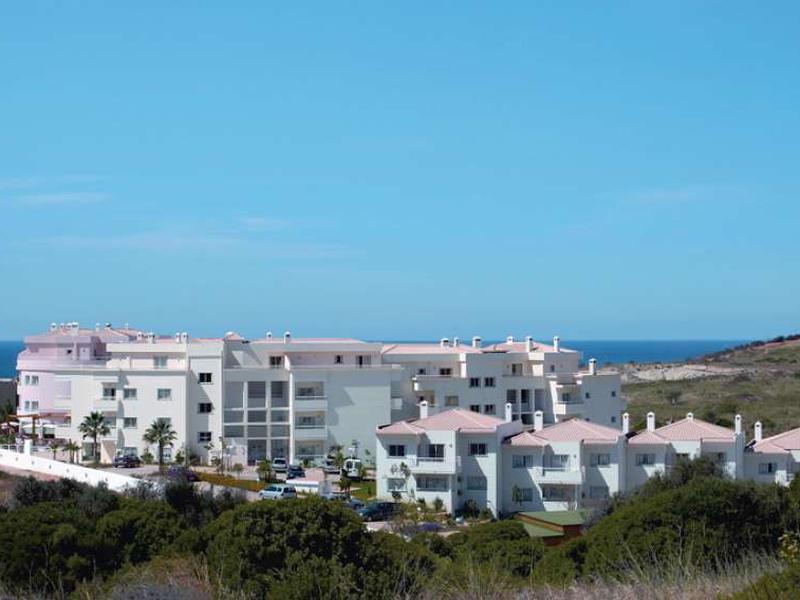 A47770F44F3149891DF8EC9772424EE0