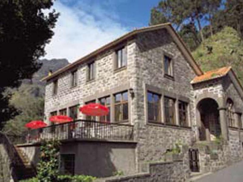 2071C4B2AB3E0A75397F9E8286FFAB5B