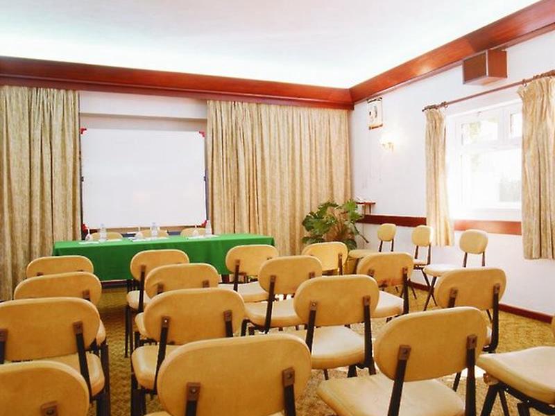 B0BEE8E6AB8A60D357D5FD8143391474