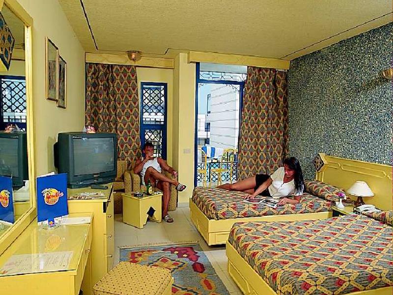 23A2680692C8B6E868AF36BA48682714