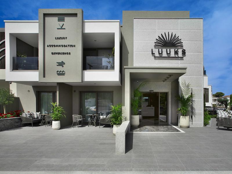 9B579A5A4A8D17A521C87D102FE2F12A