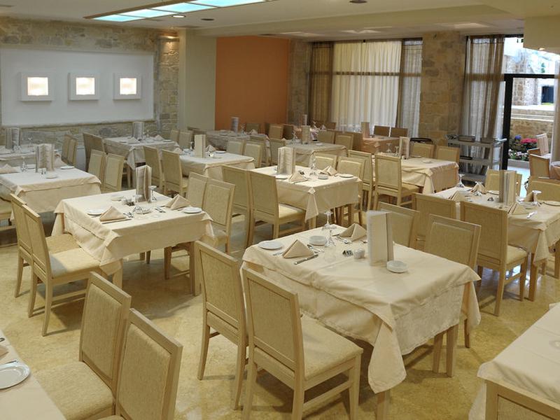 68BF3EF1DEAC37AAE6F0345443B06F34