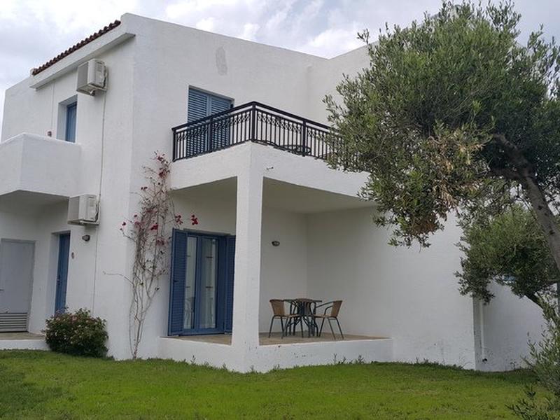 010BADE30F067887DB4C0518F413D366