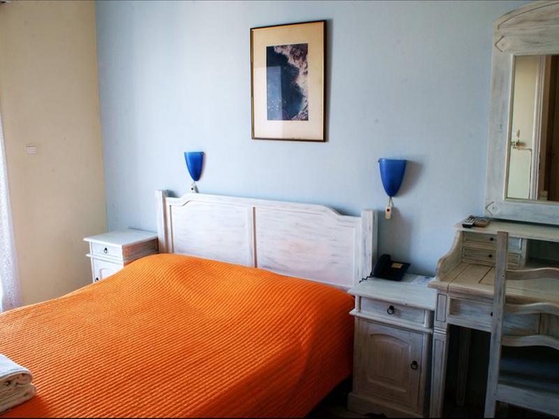 4295F0B6DFEDFF3A558AD360C977B0BB