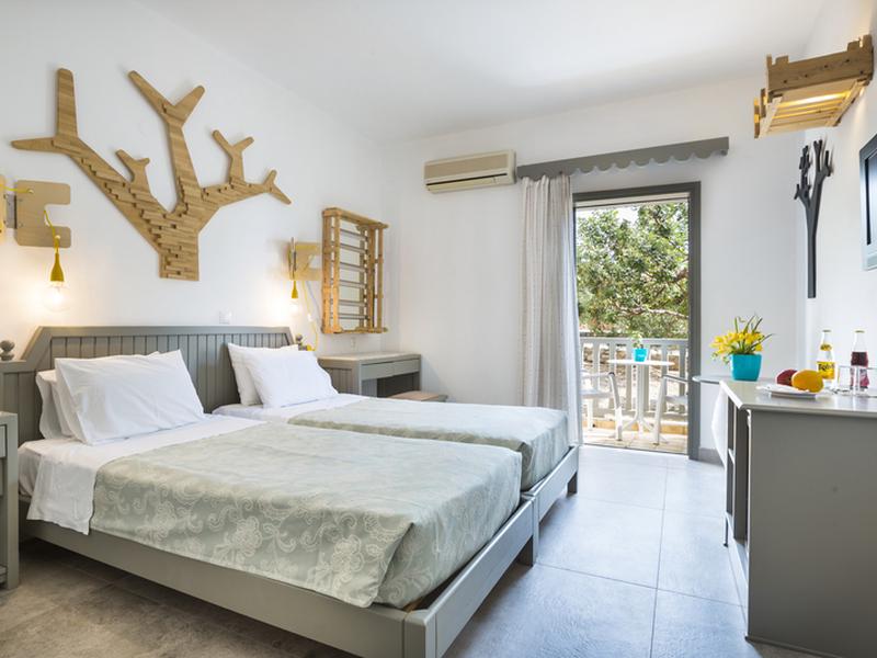 F8E0F5FF224C8130B0DC77EB458CE9B2