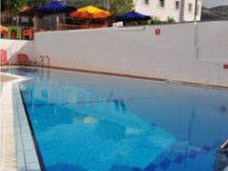 EF4CEF0D7A49169FB00243A743E16FFC