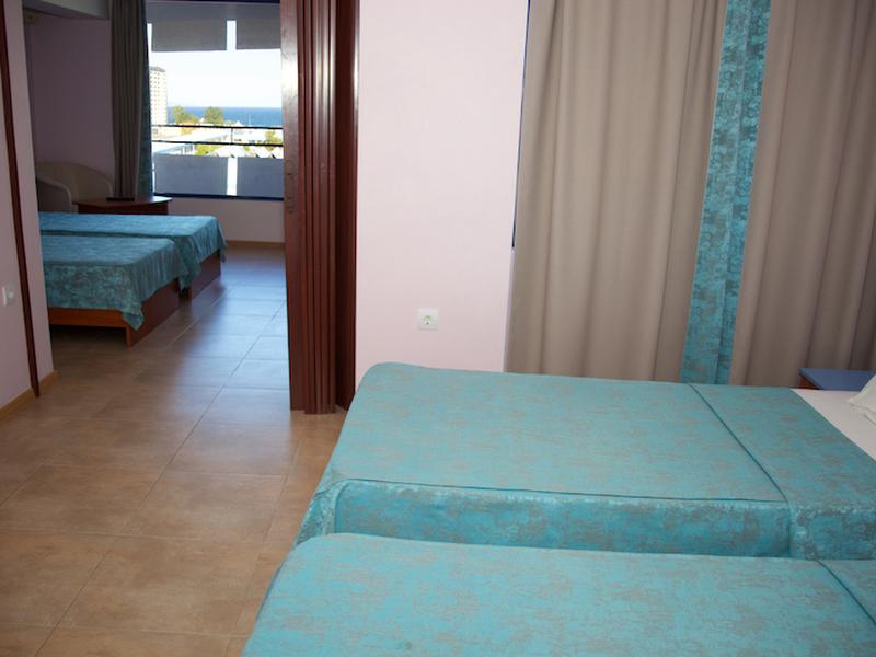 AEE95CE7EEA753FDEA8B290932E6FFDA