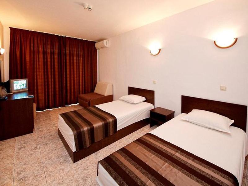 F3B7EB3F9DAE0D0F9E320E92CD3DA2E6