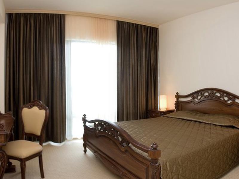 B4BE7E762E29EA159F65168C86C9C9C3