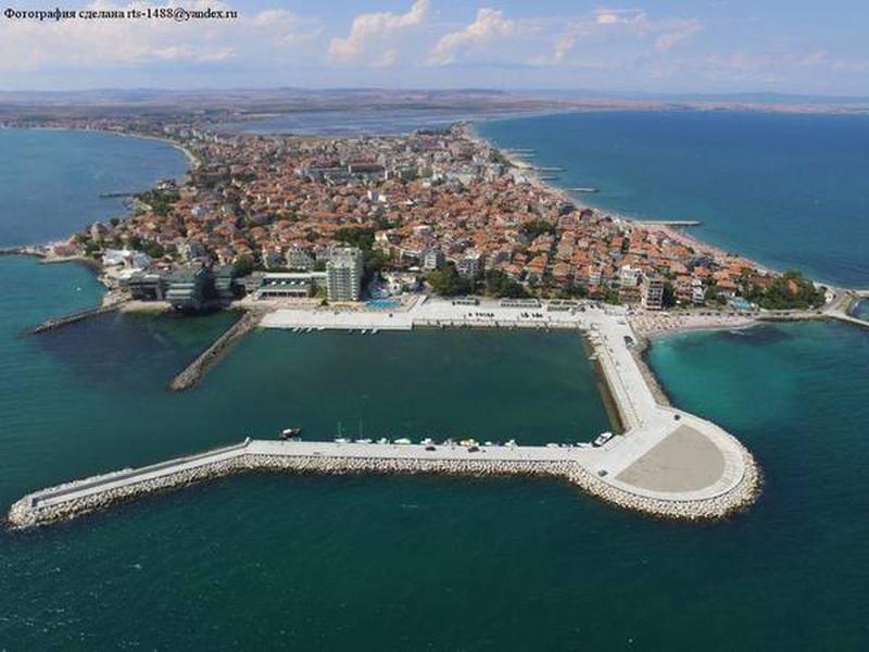 D47BD69AC649D52CA7ECD78D6EB29D26