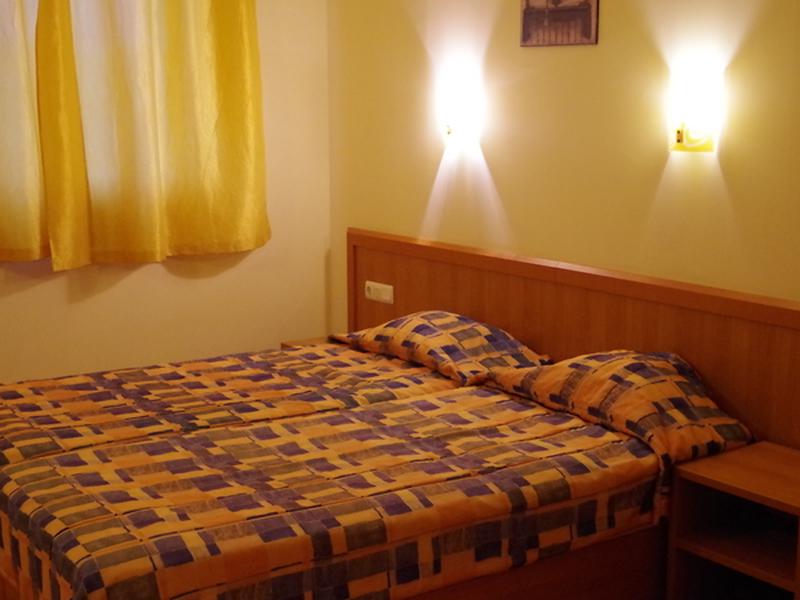 2F0E61339CF3084B52C10B0447485541