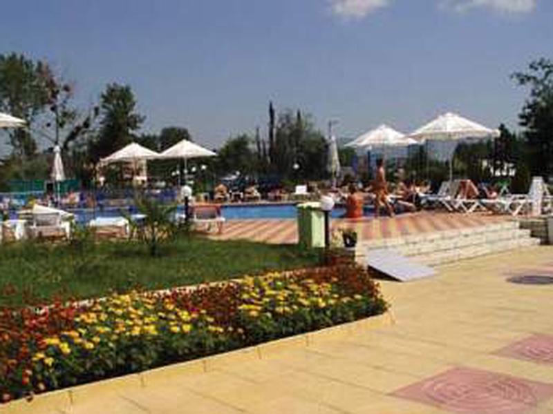 1734255DF689349ECECE45774E09FE75