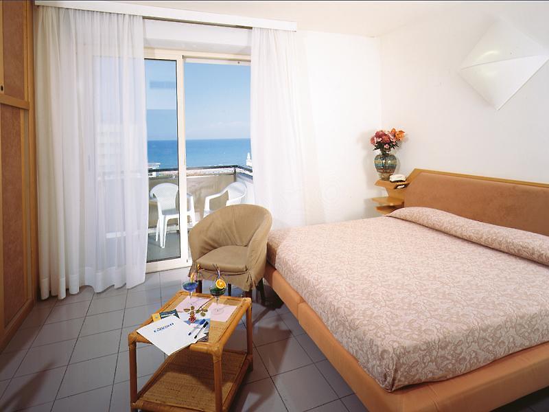 D9D2D7E4E22BDD168CD8B69EF1B2BF6B