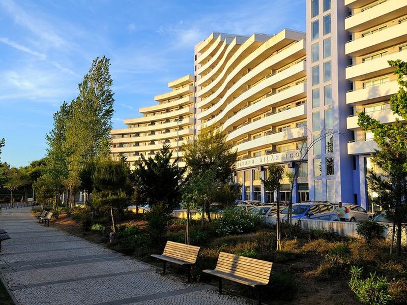 CB977A95449B044610CAC990806E4E54