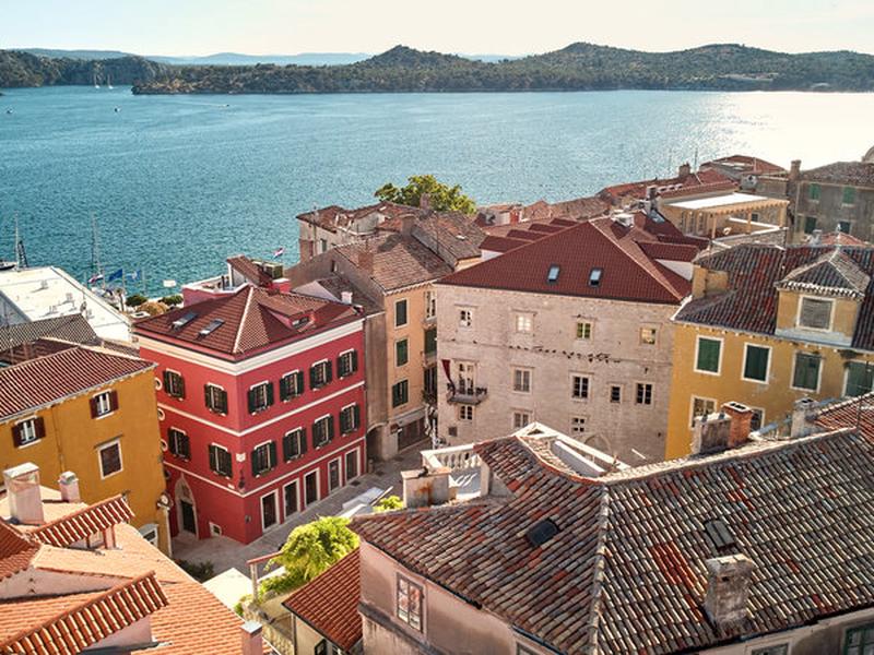 B1FDD686F3F9FB512A336A0D5346C4A5