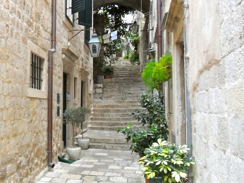 DF11F856753B62CC925CA41DF93E6E07