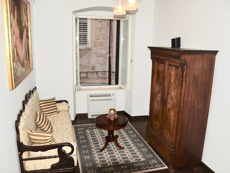 424FAAB99B02BCEE33E48AF6ACAB0BC3