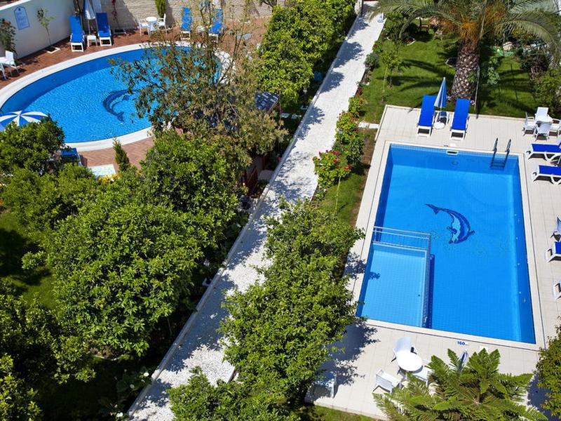 15C59D70DC3030B2F85649B5EB28FE3A