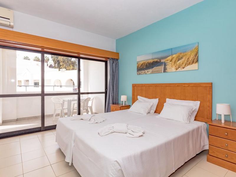 33BA64D284B042634FDDC5A127C438BB