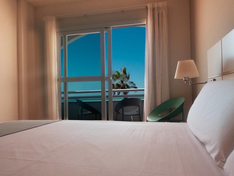 C4378AA6BF3525295EEAD2B479A7B56F