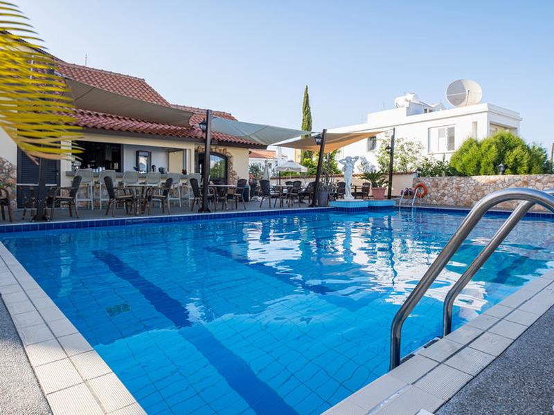 C99F66327A37D32B67D0F29B1A538F2C