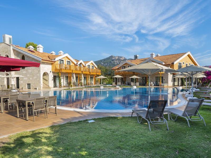 4AE58B1E4000B4FF63E8BA1198BD20D9