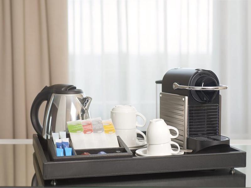 796AC4F49640D7A6B53D385A8FCC3C88