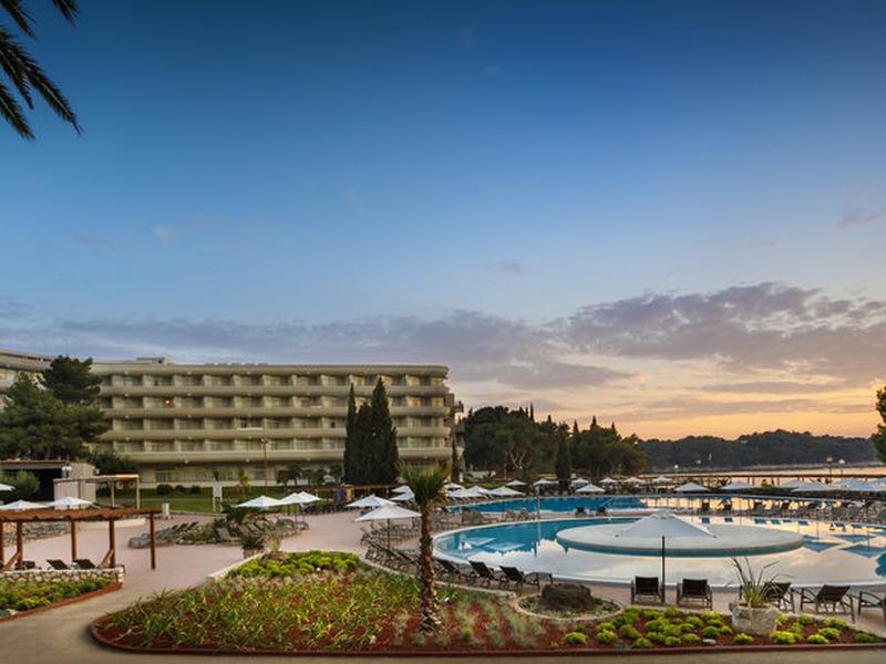 995B998A480FFCEA3C5D861A202FEFCA