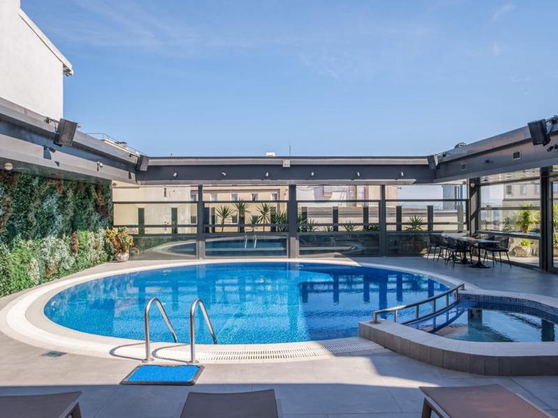 E9F0143C0D980172C96F7DDCDC064162