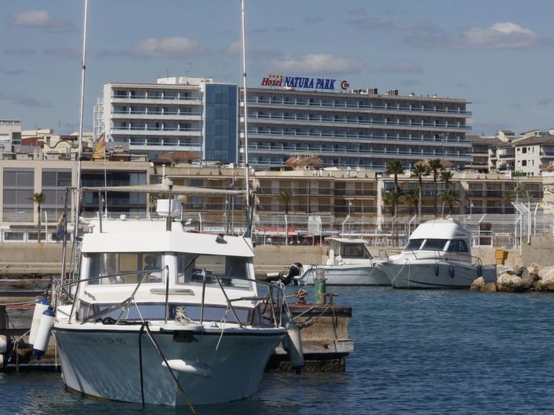 C6B8A229968C465E7BB828E4D0148C5C