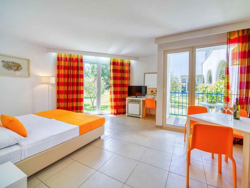 4348EFA99CD5E6F5186FD2D18004FD9B