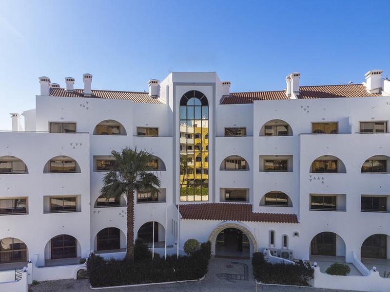 B7C788BDACD0074BA5577AACCC255002