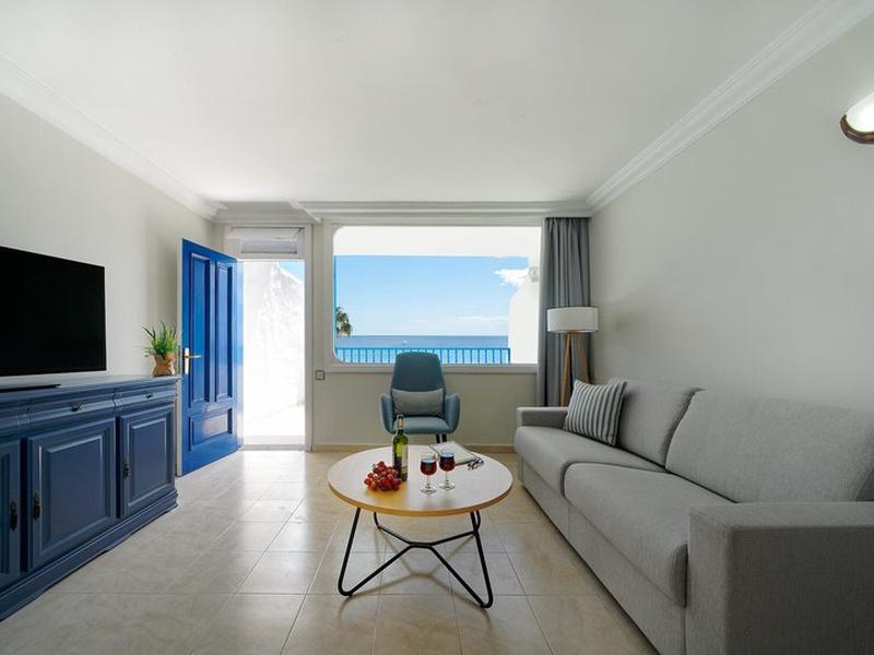 761FB22A6CF26295321A3F93767C8516